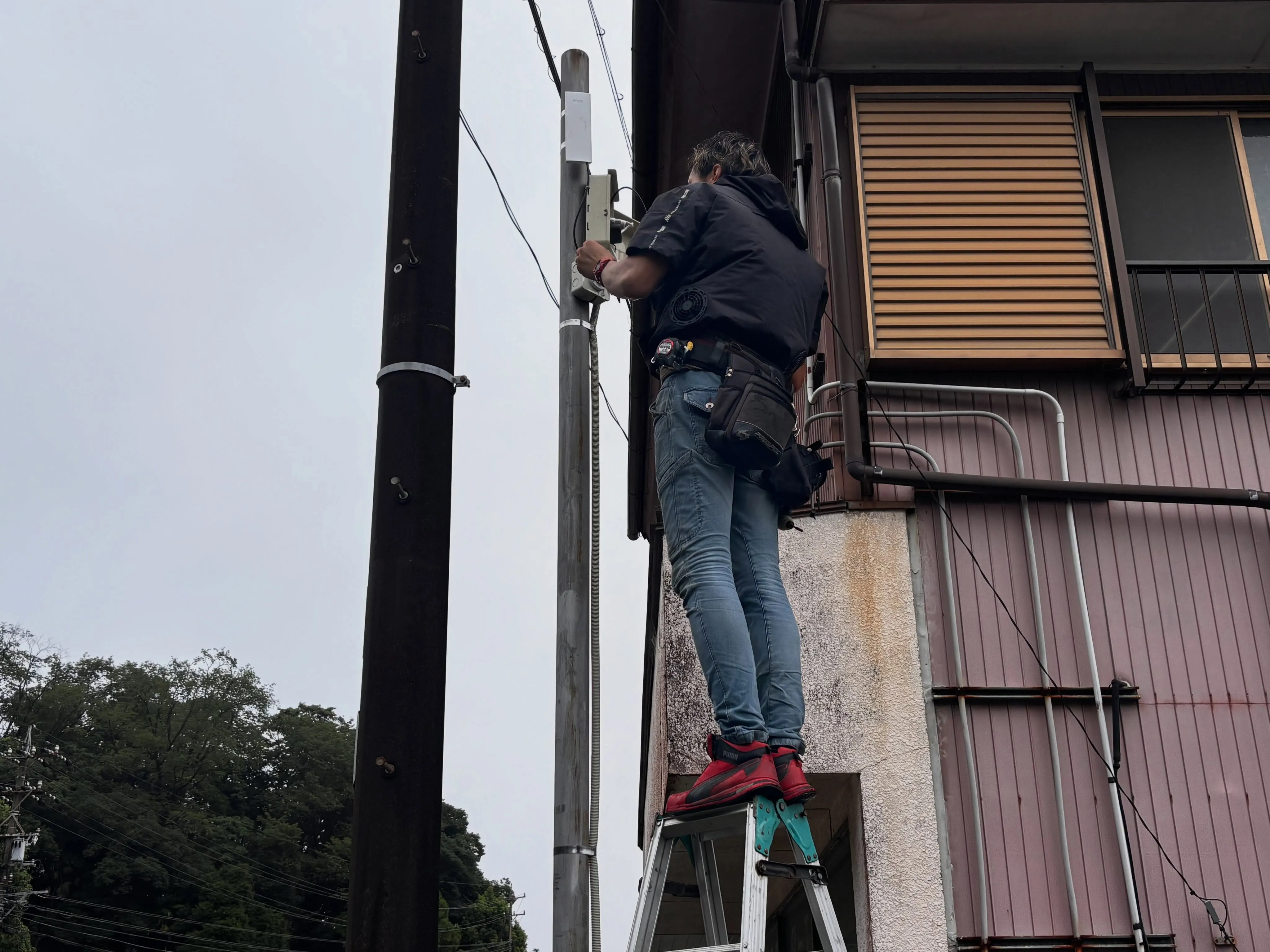 雨の日の防犯カメラ施工☔️