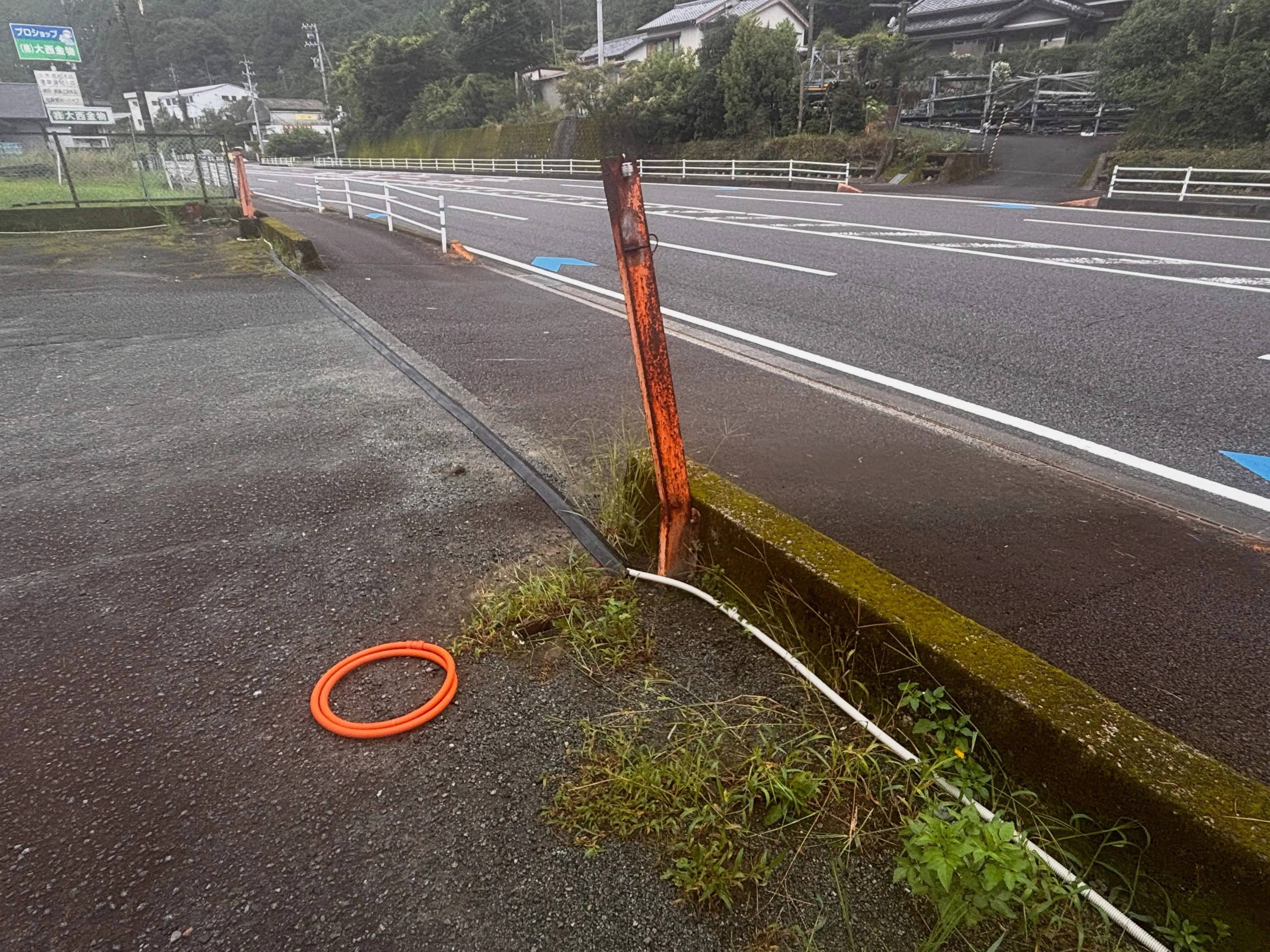 雨の日の防犯カメラ施工☔️